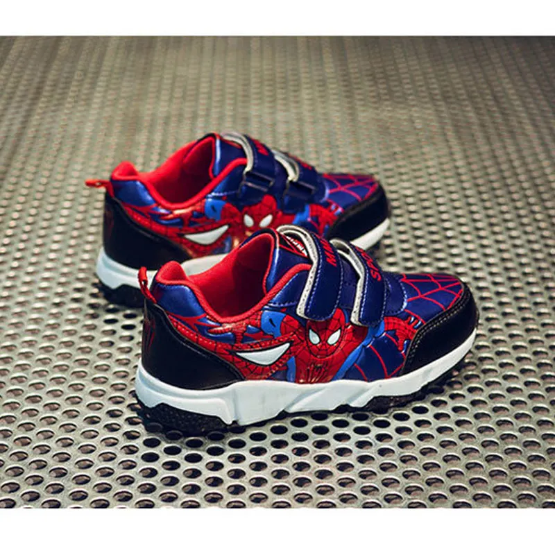 الأطفال الجلود أحذية رياضية الصبي حذاء كاجوال شبكة بطانة احذية الجري متعددة الاتجاهات للانزلاق أحذية رياضية