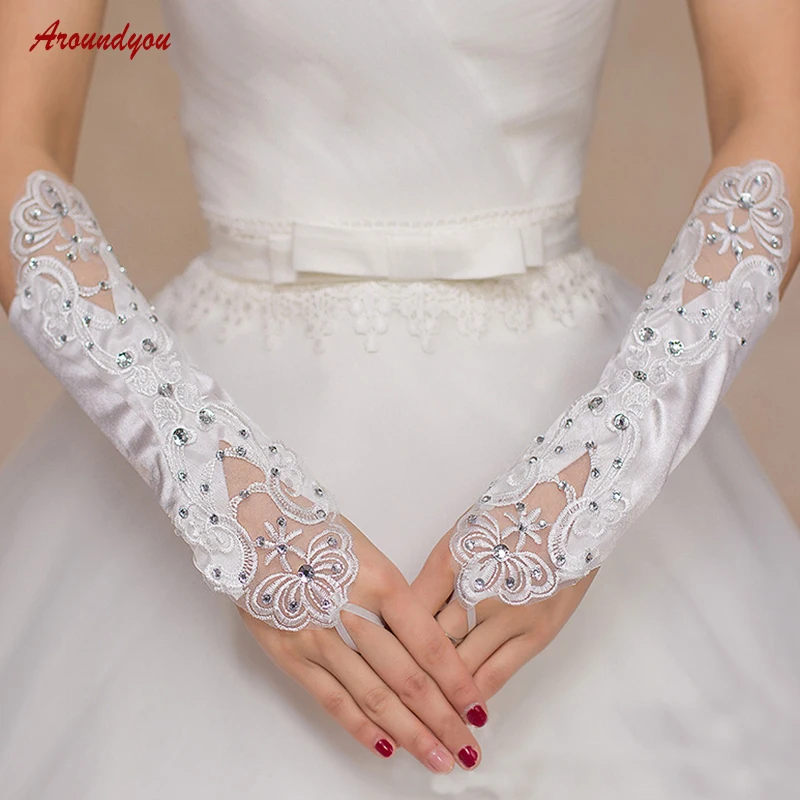 Белый цвет слоновой кости Длинные атласные свадебные перчатки без пальцев с бисером вечерние свадебные перчатки невесты