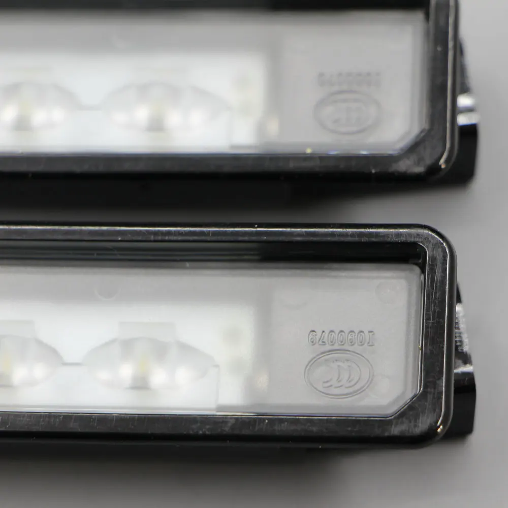 2 unids VW OEM Оригинальный светодиодный Marcos de matricula luz fit aplicar a Golf MK6 MK7 Passat B7 CC Polo 6R 35D 943 021