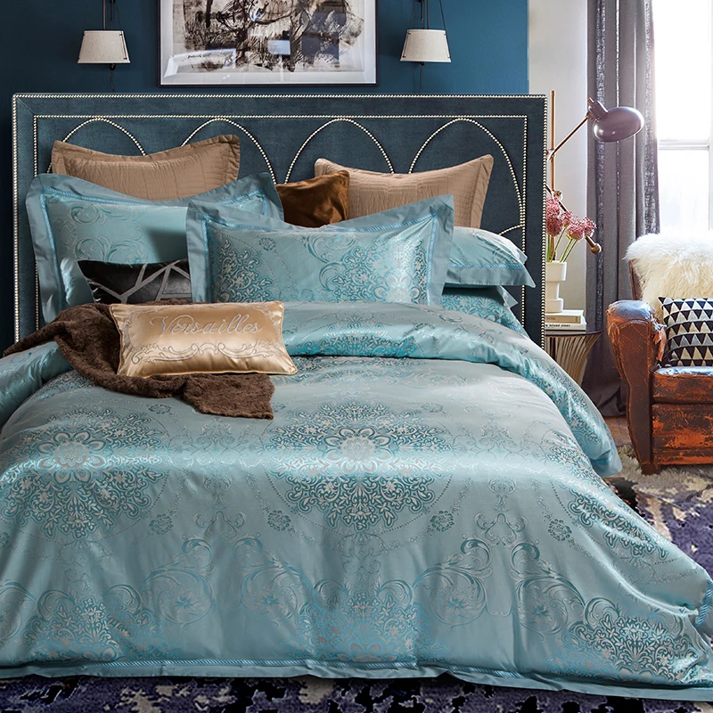 

2018 Noble European Blue Bedding Set 4Pcs Queen King Size Silk Cotton Blend Bedlinens Duvet Cover Set Flat Sheet Pillow Cases