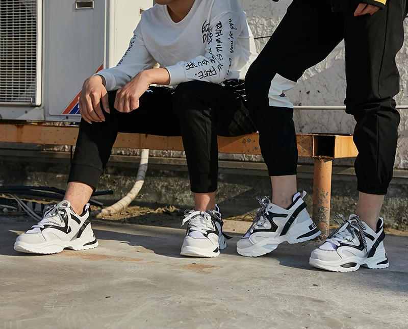 874A8821