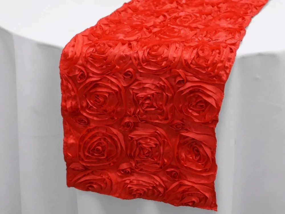 rosette table runner