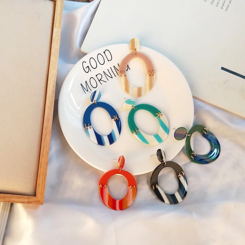 Guanlong Classic Dangle Fashion Acrylic Earrings Women Statement Big Long Circle Geometric Resin Dangling Earring Metal Jewelry (2)