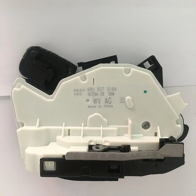 Buy Door Lock Latch Actuator Front Right for VW Golf