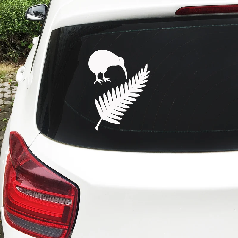 15*11.4CM Kiwi Bird And New Zealand Fern Vinyl Car Stickers Creative