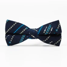 Классические обтягивающие галстуки-бабочки с цветочным принтом и листьями