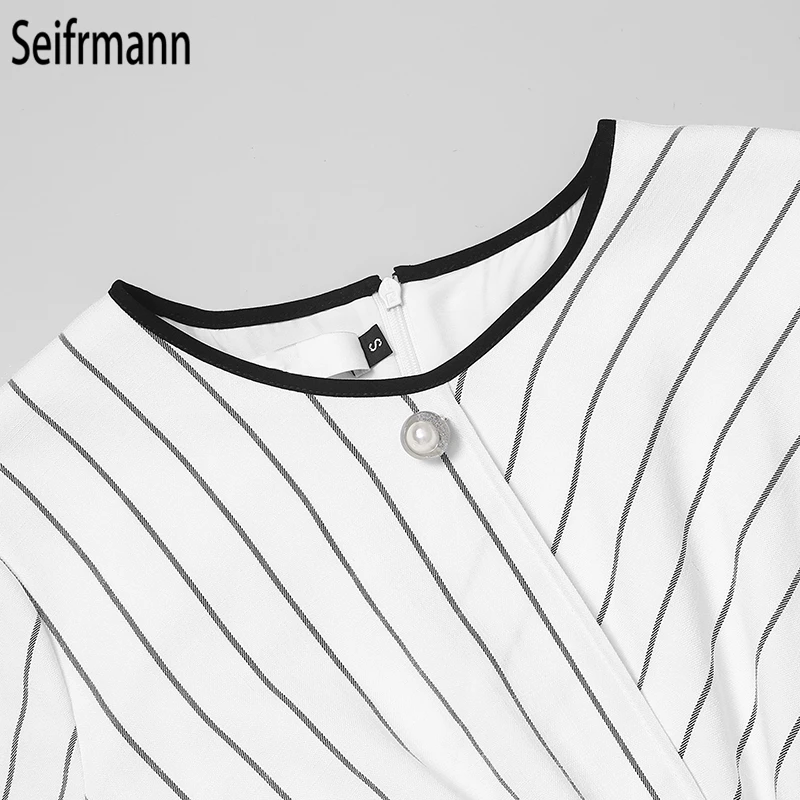 Seifrmann Для женщин сезон: весна–лето Винтаж платье модель последних модных показов; драпированный, с короткими рукавами с высоким разрезом с принтом в полоску элегантное платье для отпуска