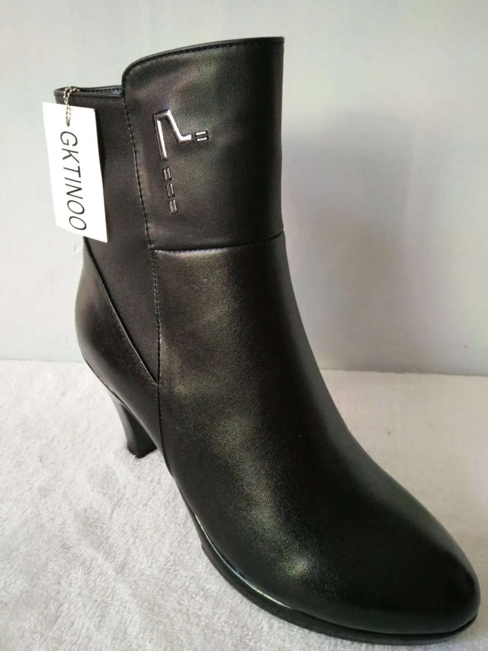 Новая обувь женские ботинки ботильоны на высоком каблуке женские ботинки из натуральной кожи с острым носком женская обувь на молнии