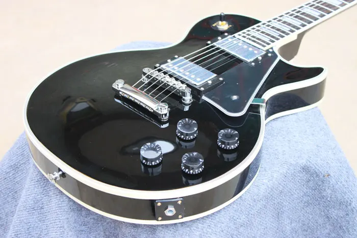 

Custom Shop Cherry Electric Guitar Freeshipping rosewood Fingerboard with Frets ending Binding Golden Hardware