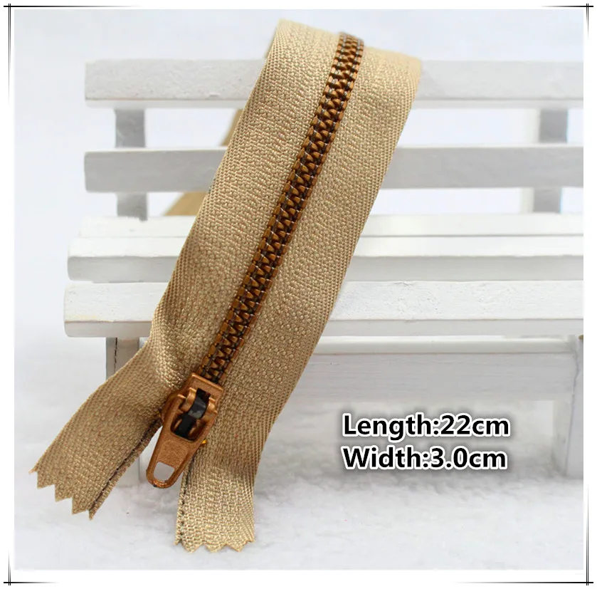 wholesale 22cm 3 20pcs/lot gold Metal Zipper for Sewing zip Garment Accessories Jeans Zippers