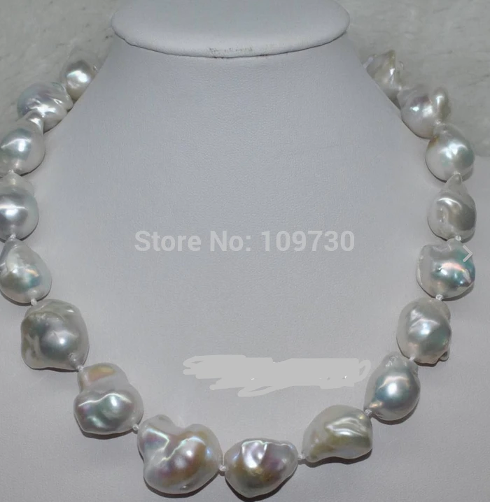

Jewelr 003950 Natural Rainbow blue white 20*25mm Baroque nucleated Pearl Necklace