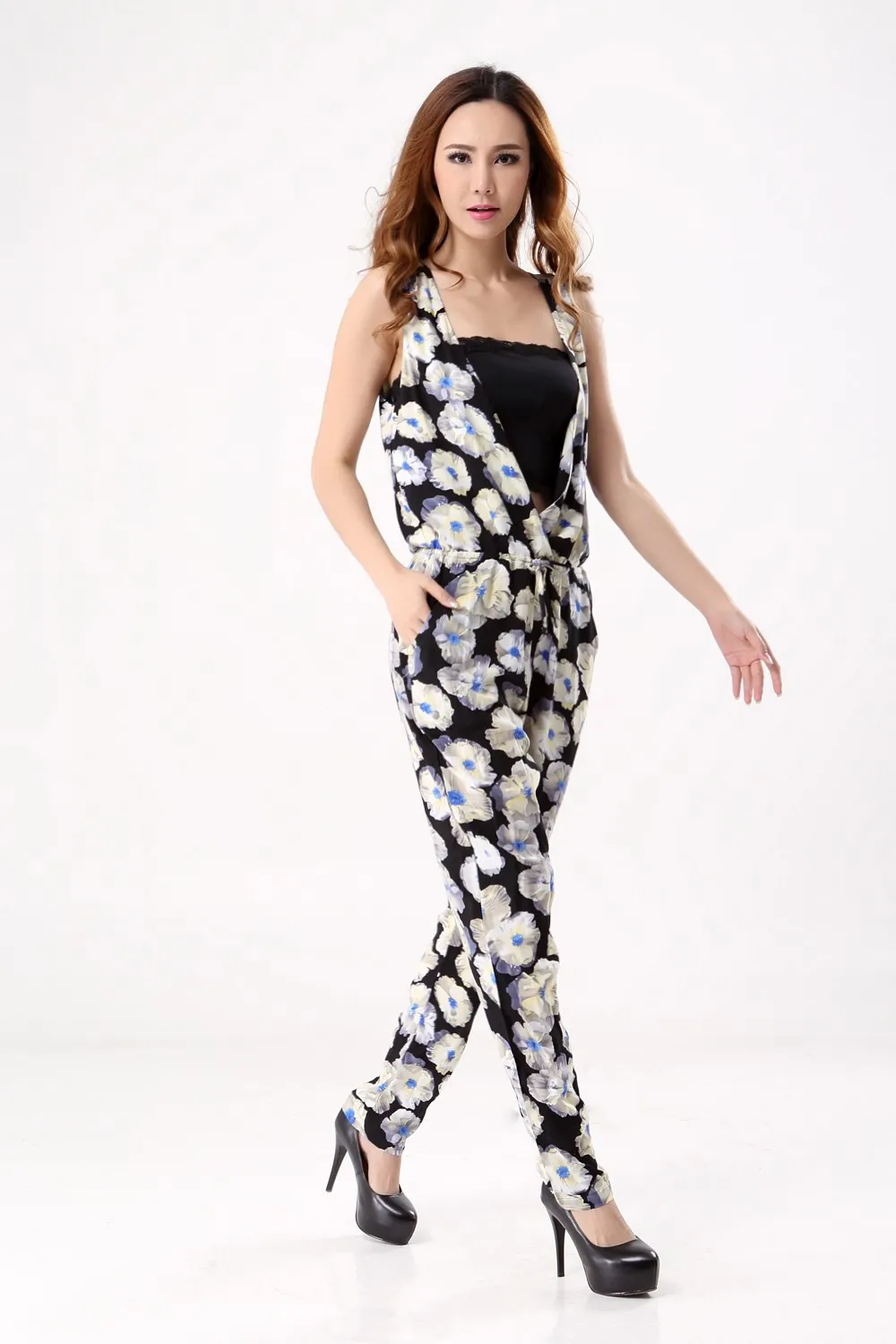 ladies black jumpsuit size 18