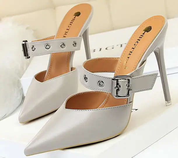 

Retro women's high heels slipper lady pointed heelless metal belt buckle sandal woman pu thin heel slides summer sandal