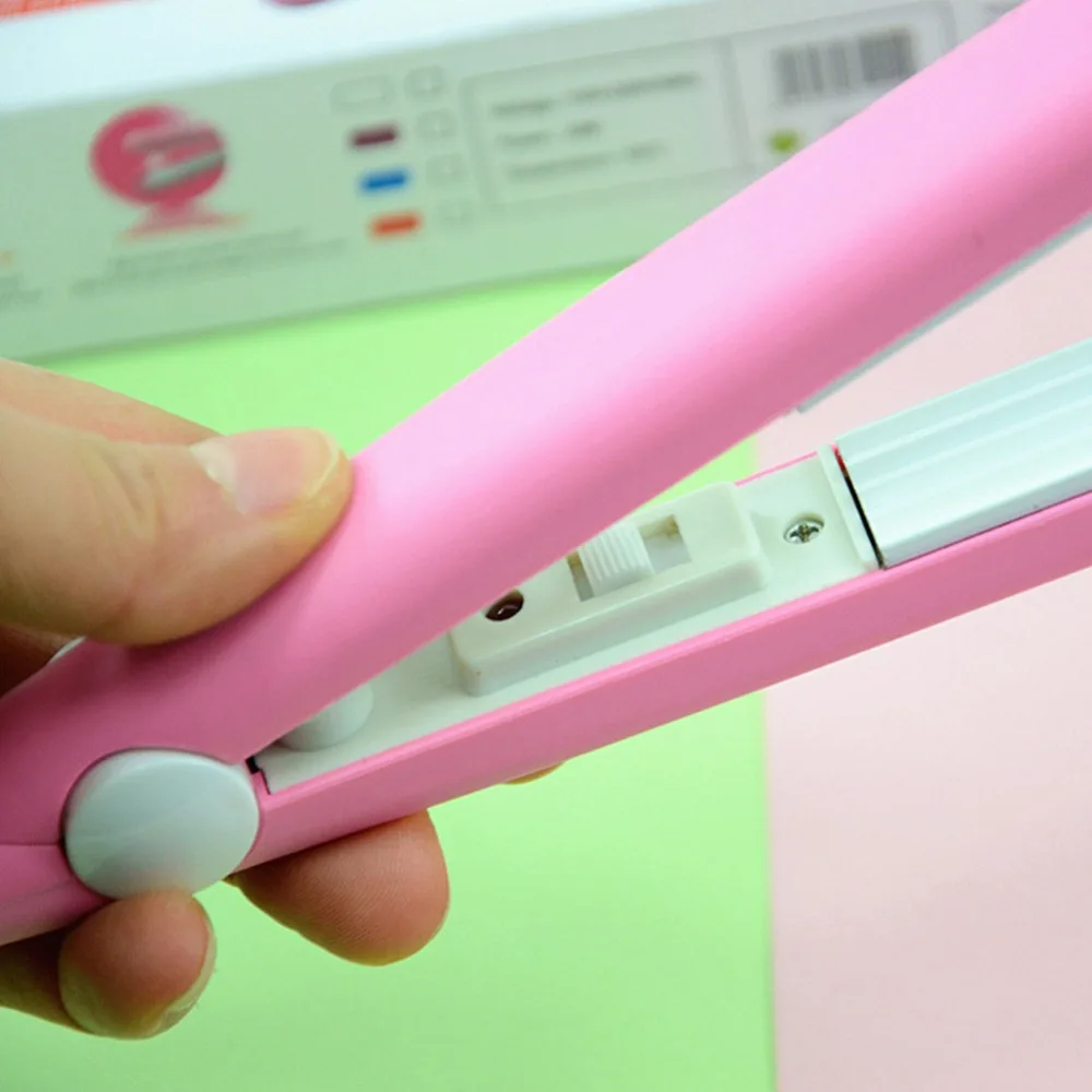 Mini Ceramic Electronic Hair Straightener Iron Chapinha Straightening Corrugated Irons Hair Crimper Styling Tools 220V Mini Ceramic Electronic Hair Straightener Iron Chapinha Straightening Corrugated Irons Hair Crimper Styling Tools 220V