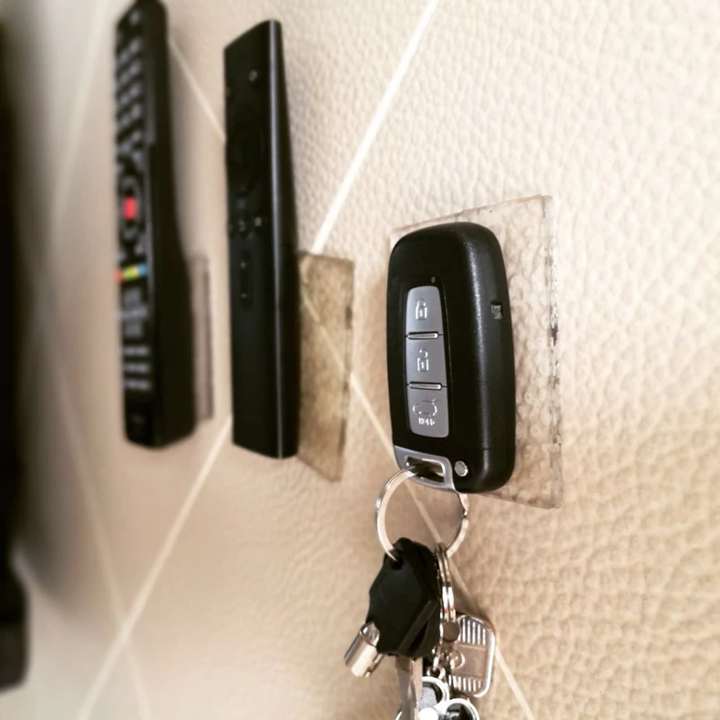 sticky pad holder (1)