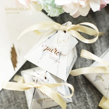 

2018 creative marble printing wedding candy boxes with ribbons 7.2*7.2*7.5cm small gift boxes for casamento decoration tableware