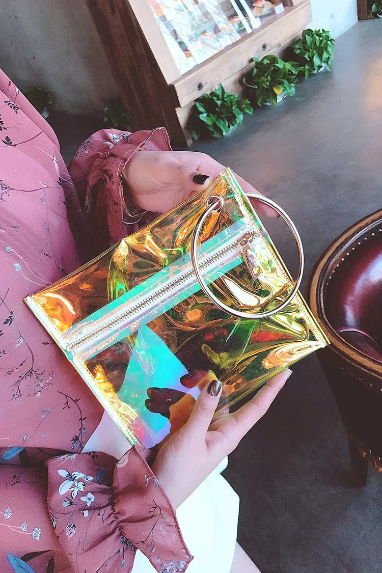 4133944595_747573230