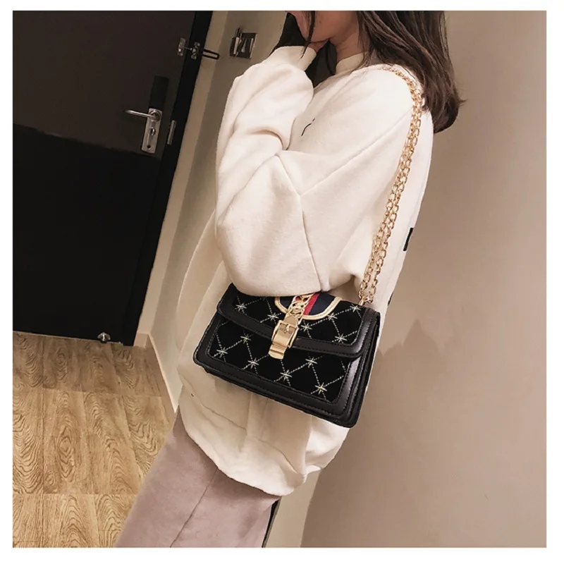 

Betterance Luxury Handbag Women Shoulder bag Embroidery Messenger Bags Simple Women chain Crossbody Bags Square Diagonal bags