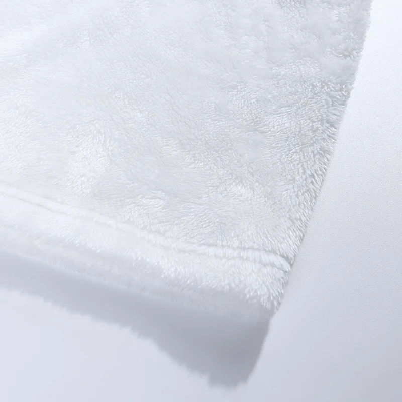 11440954137_2146010042