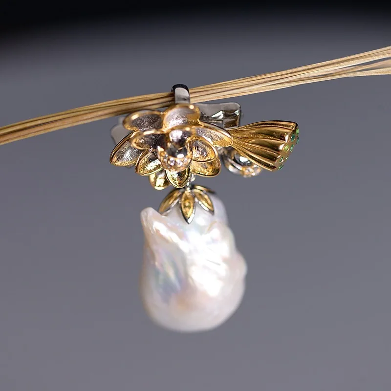 

S925 silver gilt female fashion temperament which lotus with special-shaped brooch pendant accessories