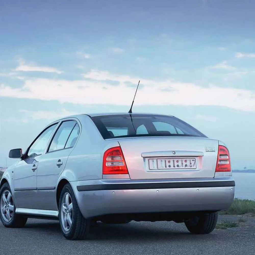 Левая сторона для Skoda Octavia A4 MK1 седан 2000 2001 2002 2003 2004 2005 2006 2007 2008 2009 2010 2011 задние светильник