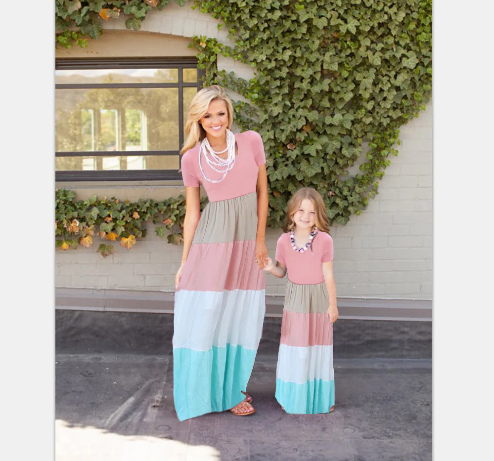 Одежда от «AiLe Rabbit», Летняя Одинаковая одежда для всей семьи платья для мамы и дочки контрастного синего цвета; платье трапециевидной формы Мамам и детям одежда k1