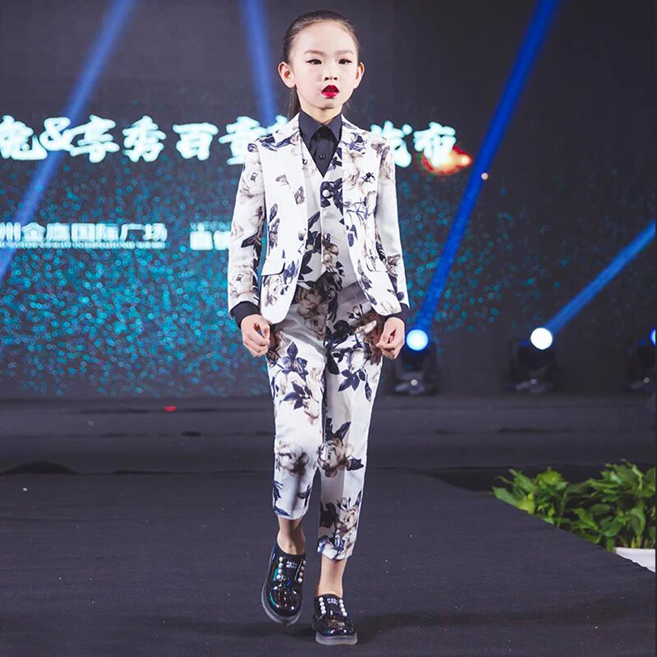 

5 Pieces Boys Formal Suit Vest Set Boys Suit For Wedding