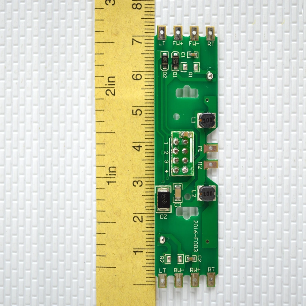 HO 1/87 scale model train Power Distribution Board With Status LEDs for DC and AC Voltage railway modeling
