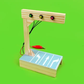 

Diy handmade traffic light assembling kit children gift toy wooden