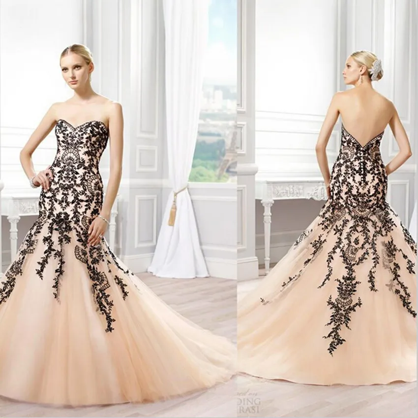 Vestiti da sposa con pizzo nero