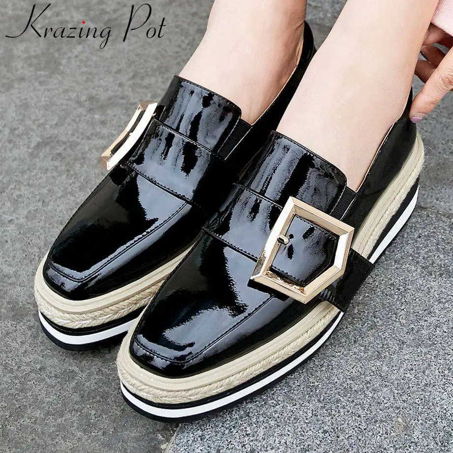 

Krazing Pot European style med bottom platform metal buckle decoration square toe slip on natural leather leisure pumps L9f1