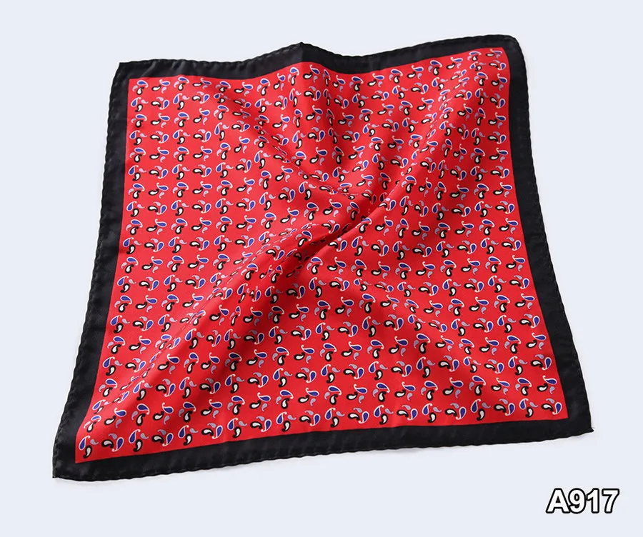 A917,HN22R1)  Red Blue Paisley 32cm (5)