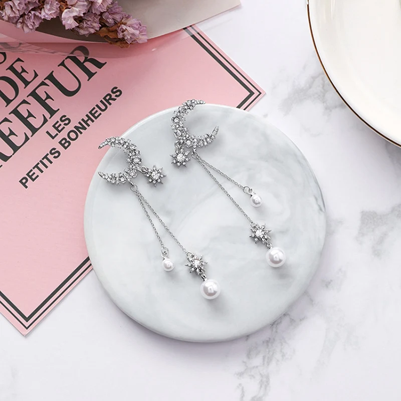 

2019 korean Earring Crystal Drop Earrings Star and Moon Long Chain Ear Wire Brincos Fashion Women Accessories Ear Jewelry