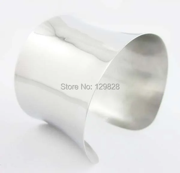 New Fashion plain cuff bangles in stainless steel material shiny fashion women wide cuff bangle bracelet