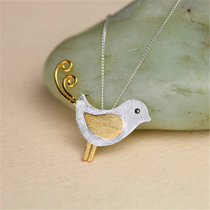 

Lotus Fun Genuine 925 Sterling Silver Handmade Fine Jewelry Lovely Little Bird Design Pendant without Necklace for Women