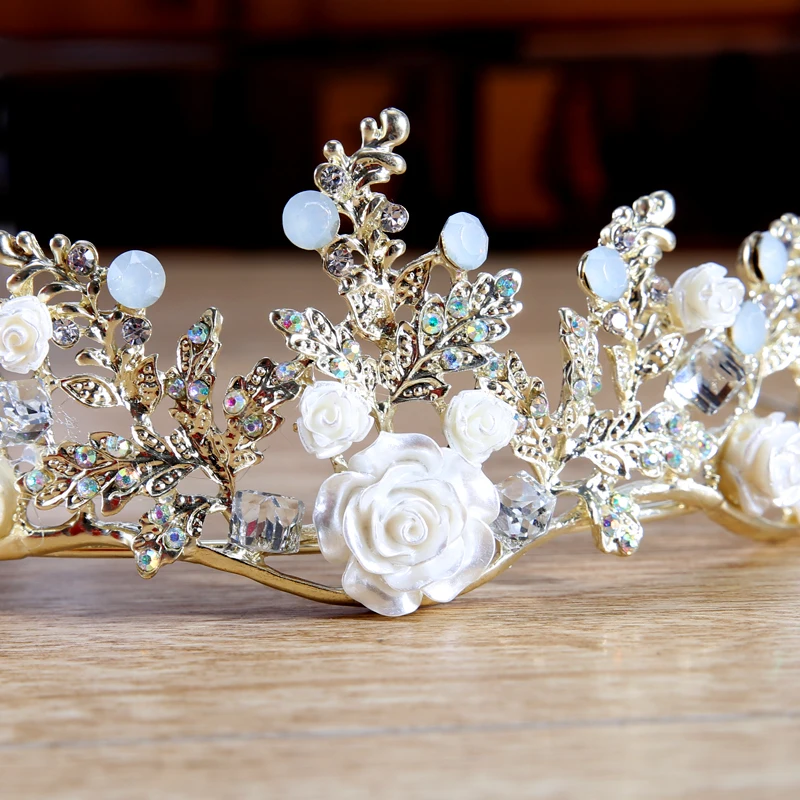 Crown (1)