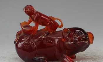 

chinese fengshui Man-made Amber Resin Zodiac Year Animal Pig Monkey Statue Art