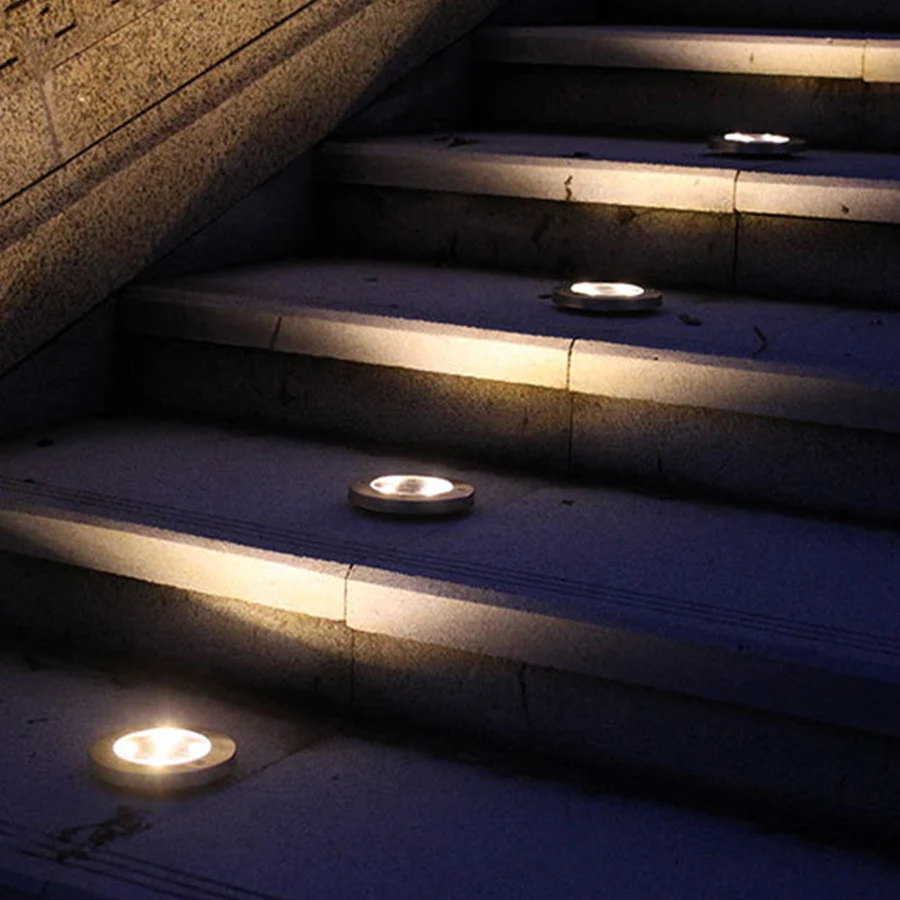 Yard  lights 