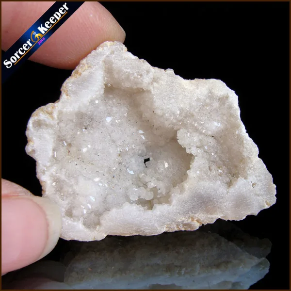

Natural Stone Egg Shape Raw Geode Quartz Crystal Cluster Druzy Drusy Elestial Skeletal Agates Specimen Fit Jewelry Making IS266