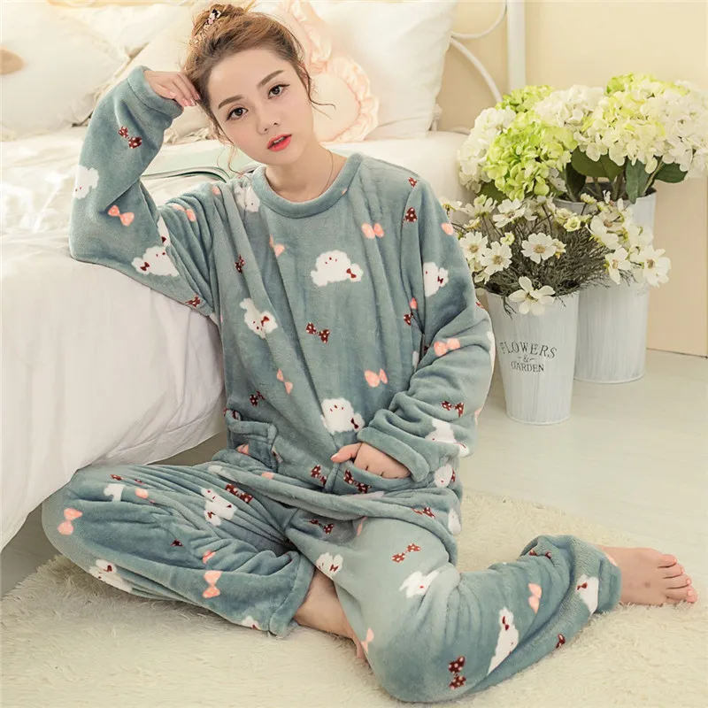 Женская зимняя Милая утепленная Фланелевая пижама, комплект для леди, мультяшная Пижама, костюм для сна, Женская домашняя одежда, женские пижамные комплекты
