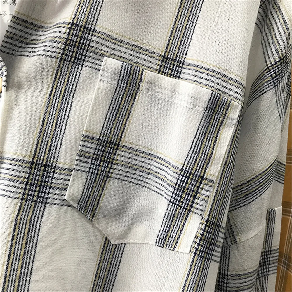 Big Loose women plaid blouses shirts 2018 Women Office Air Conditioner Blouse Shirt Female Outerwear Casual Pocket Shirts (6)