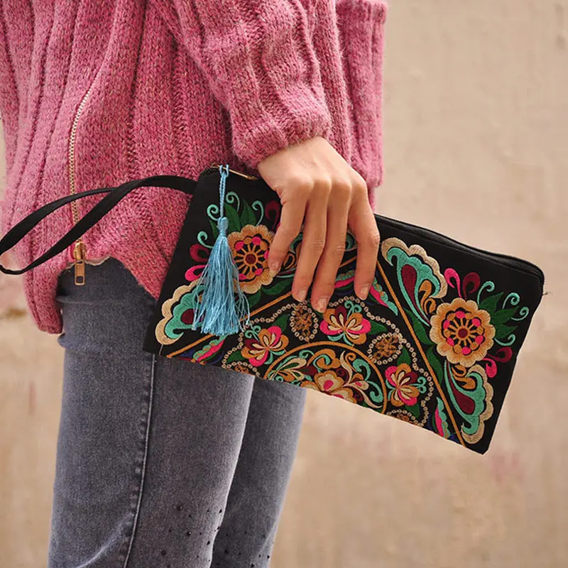Винтажная сумка мессенджер в стиле бохо с цветочной вышивкой 2017|embroidered bags