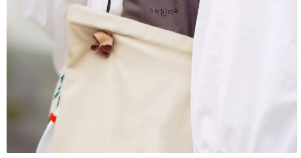 HTB186SLEeuSBuNjy1Xcq6AYjFXaj