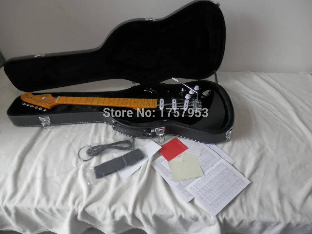 

Factory custom shop 2017 Newest Arrival Custom St black Electric Guitar Free shipping with case 1 6