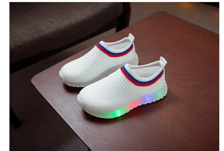 Модная детская обувь, детские светящиеся кроссовки светодиодные кроссовки, размер 21-30, детские кроссовки для девочек и мальчиков, Мягкая сетчатая обувь