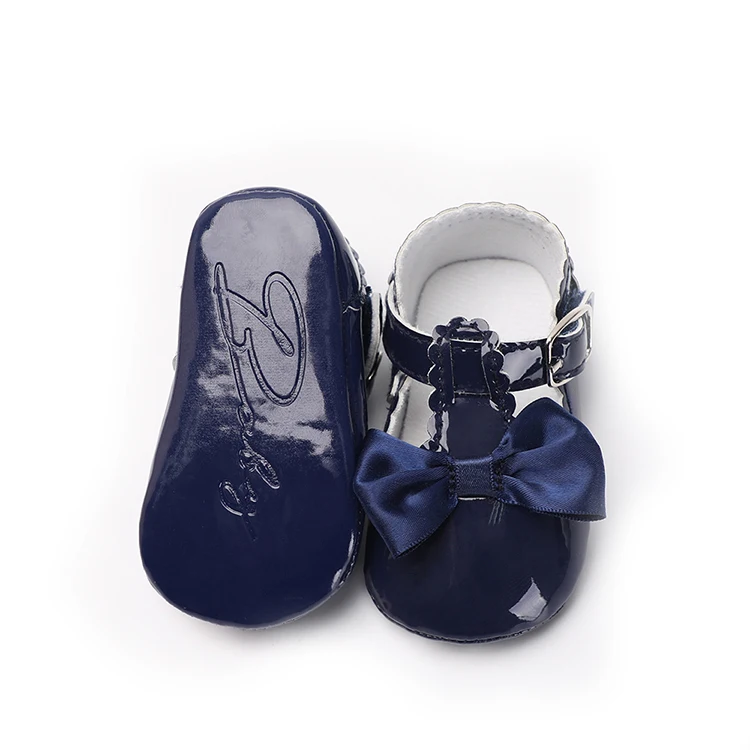 Обувь из искусственной кожи для маленьких девочек; Брендовая обувь ручной работы; милые ботинки принцессы с бантом для малышей; сезон весна-осень; Размеры 1, 2, 3
