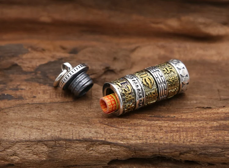 pendant0535c