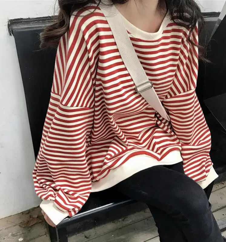  autumn new casual loose round neck pullover Striped long-sleeved Sweatshirt female