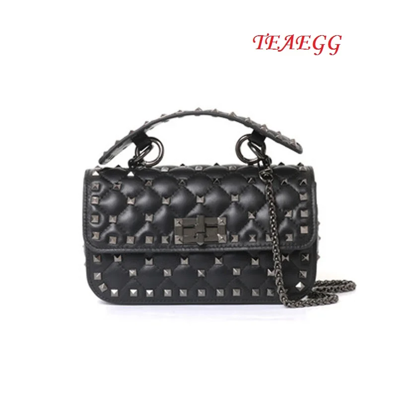 

2019 spring Resal leather handbags Korean version of the new rivet shoulder slung fashion women with rhombic chain handbags