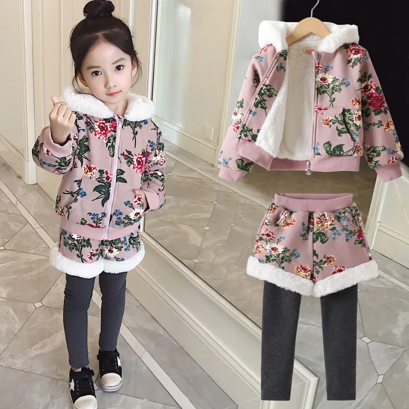 

Foreign Trade Girls Winter Velvet Floral Princess Clothing Suit Korean Kids Thickened Hooded Coat + Pants 2 Pcs Children Set D57